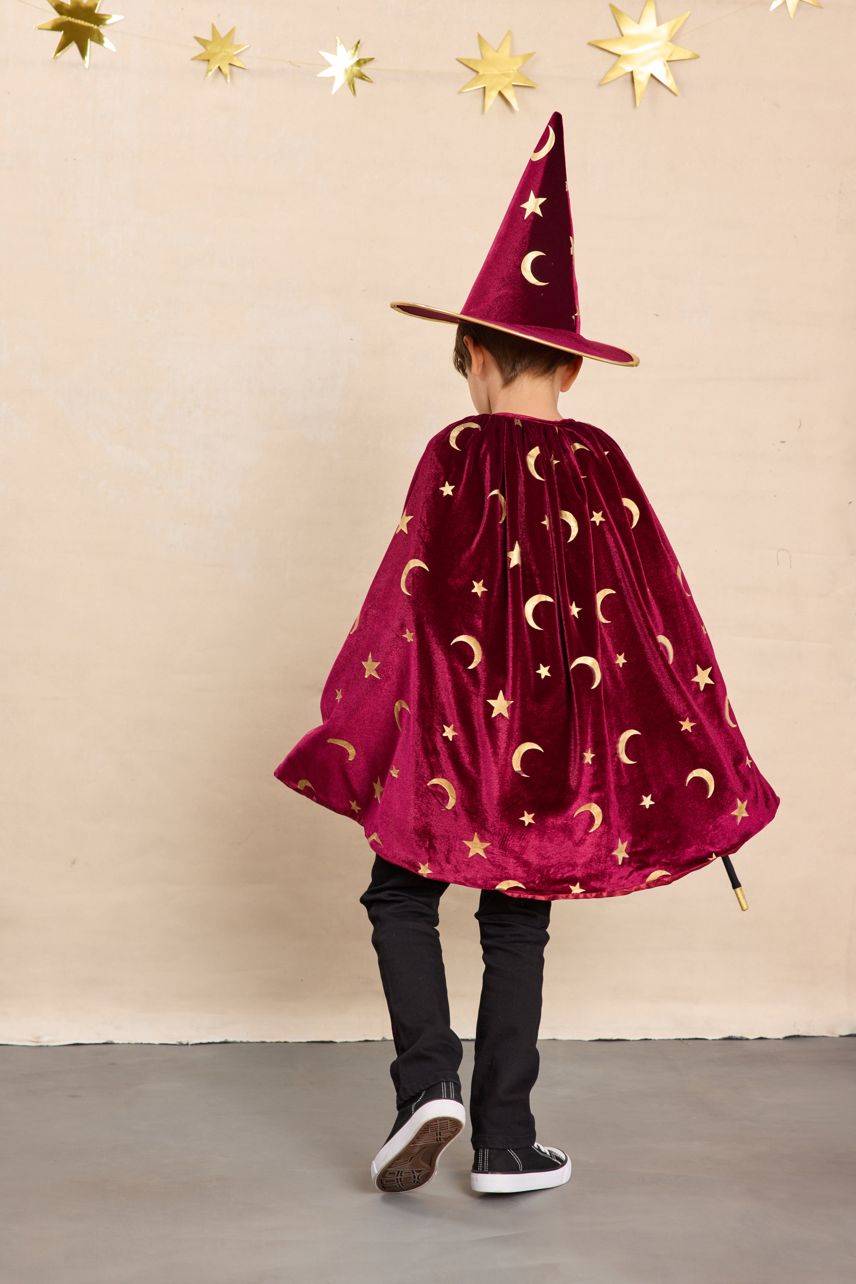 Burgundy Magician Costume Set for Kids-Chasing Fireflies
