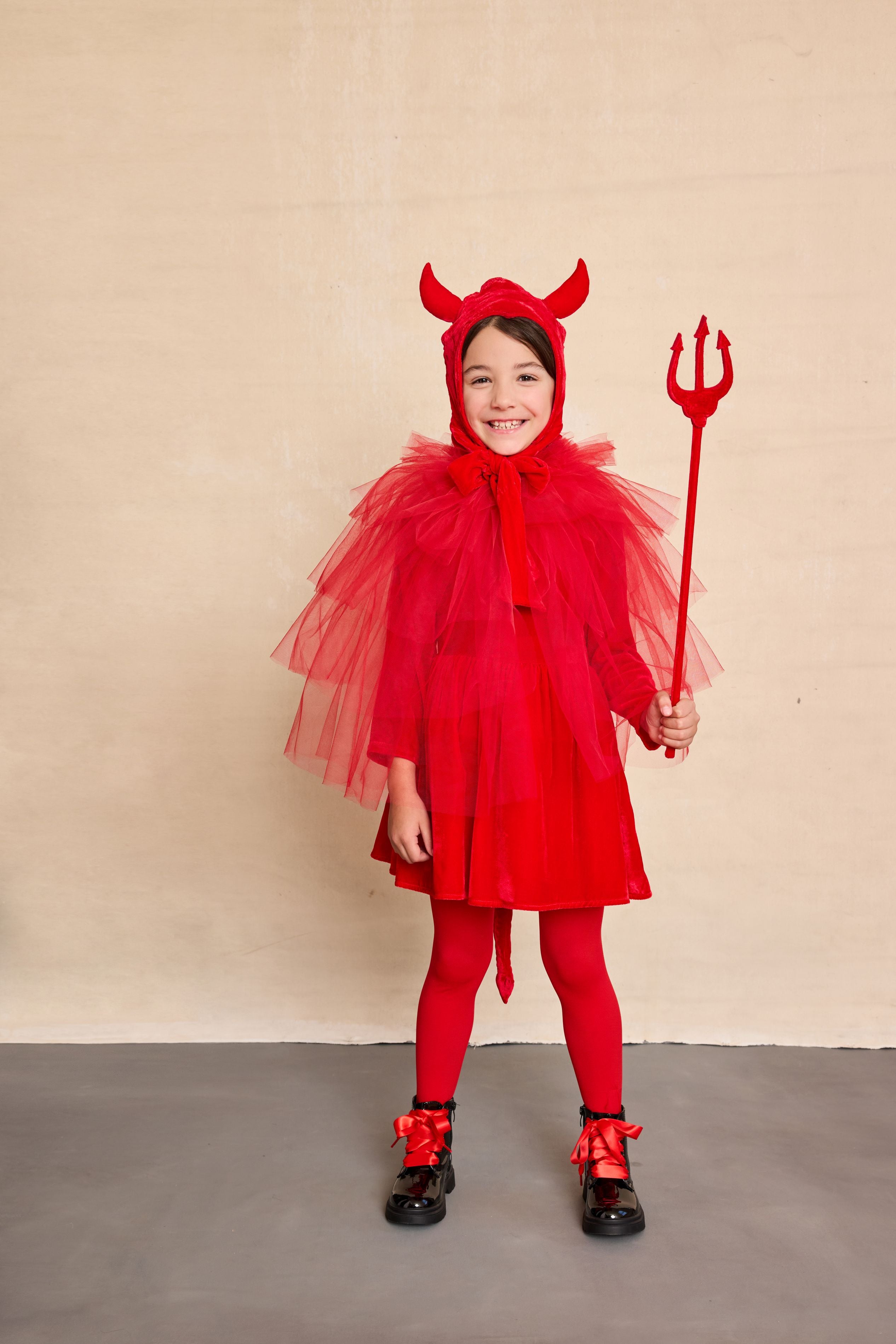 Vintage Devil Velour Trident - Chasing Fireflies