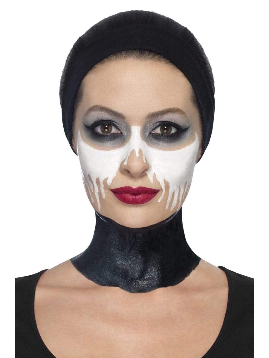 Vampire Liquid Latex Kit Alternative View 10.jpg