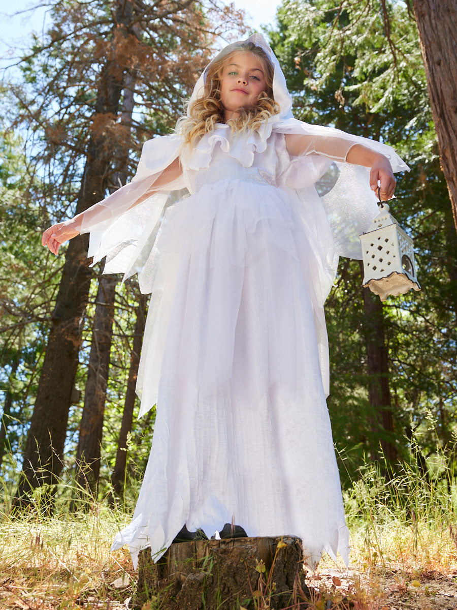 Girls Halloween Costumes Chasing Fireflies