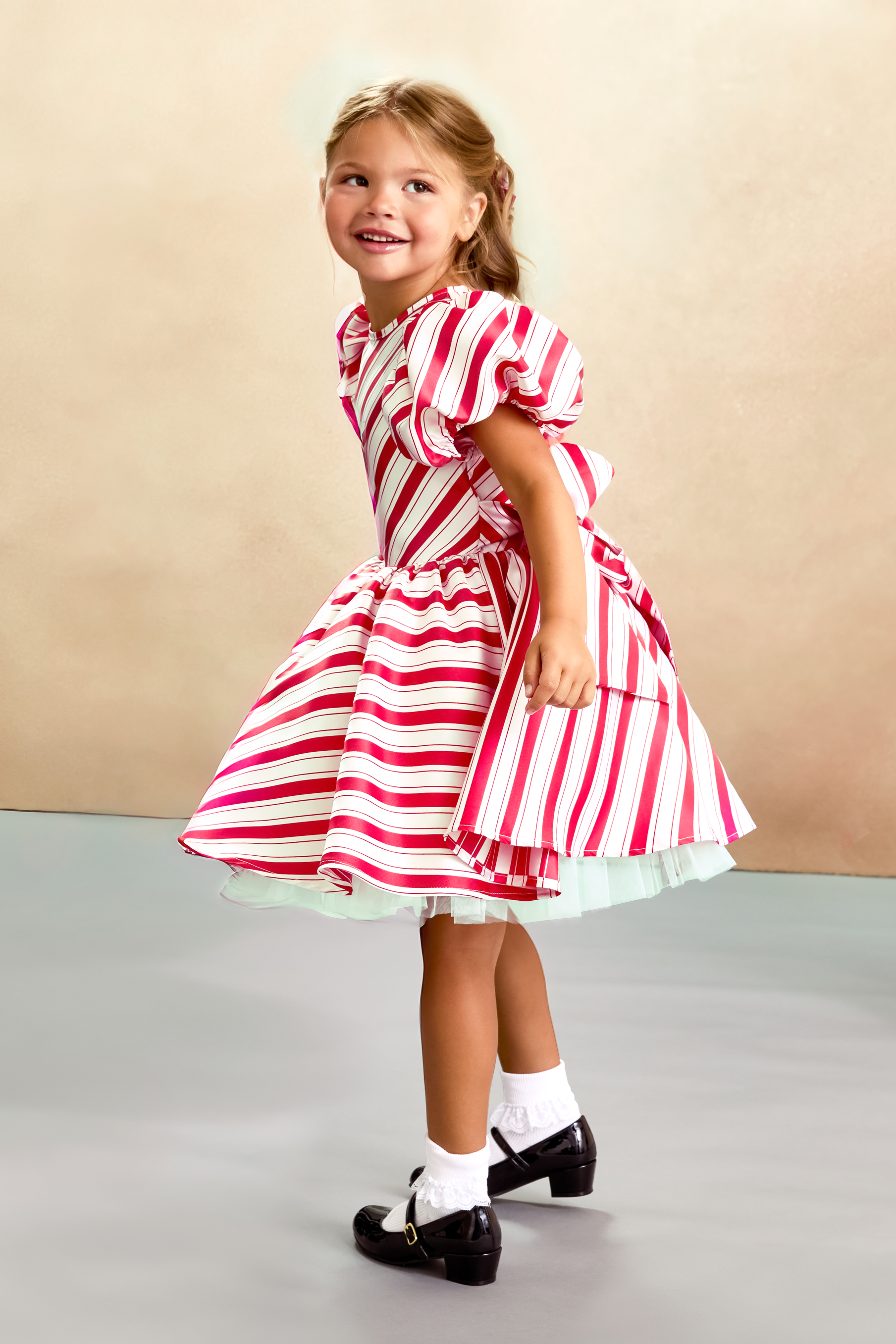 Holiday Candy Cane Dress and Hairbow Set for Girls Holiday Candy Cane Dress and Hairbow Set for Girls