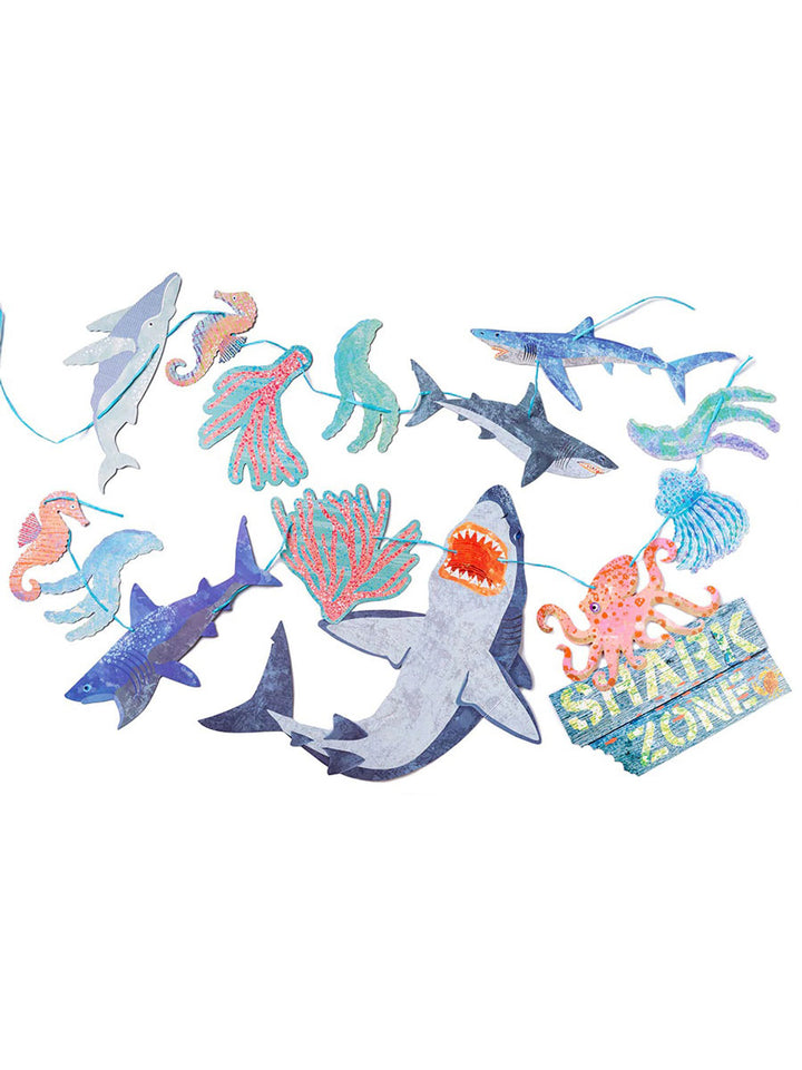King of the Sea Party Garland