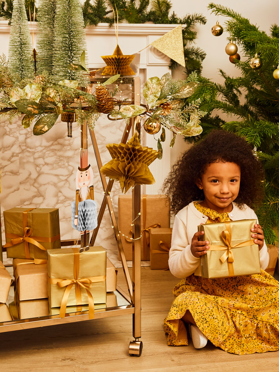 Metallic Nutcracker Honeycomb Hanging Decorations (x5)