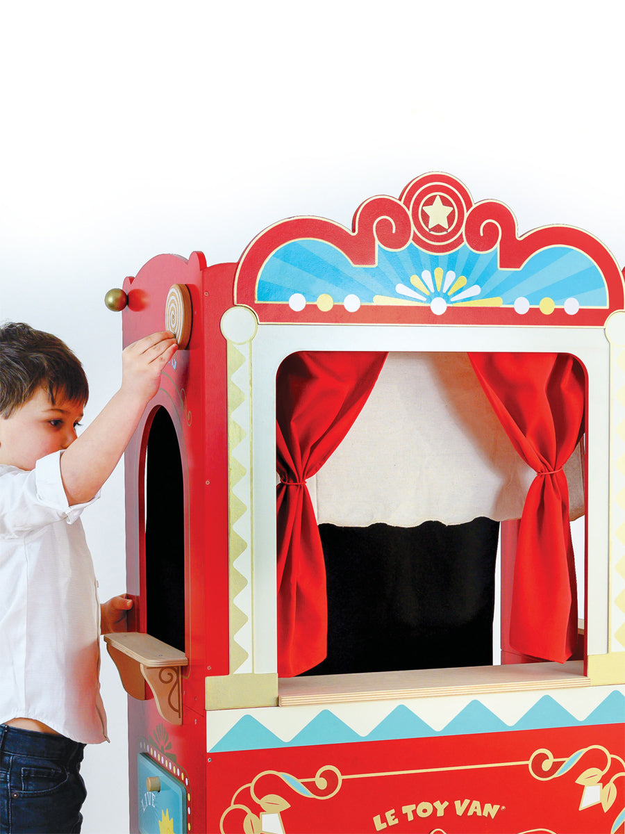 Showtime Wooden Puppet Theatre Alt 3