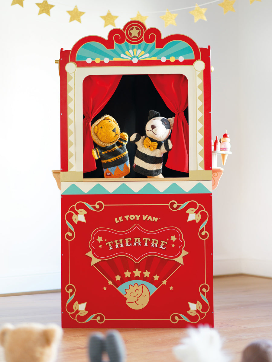Showtime Wooden Puppet Theatre