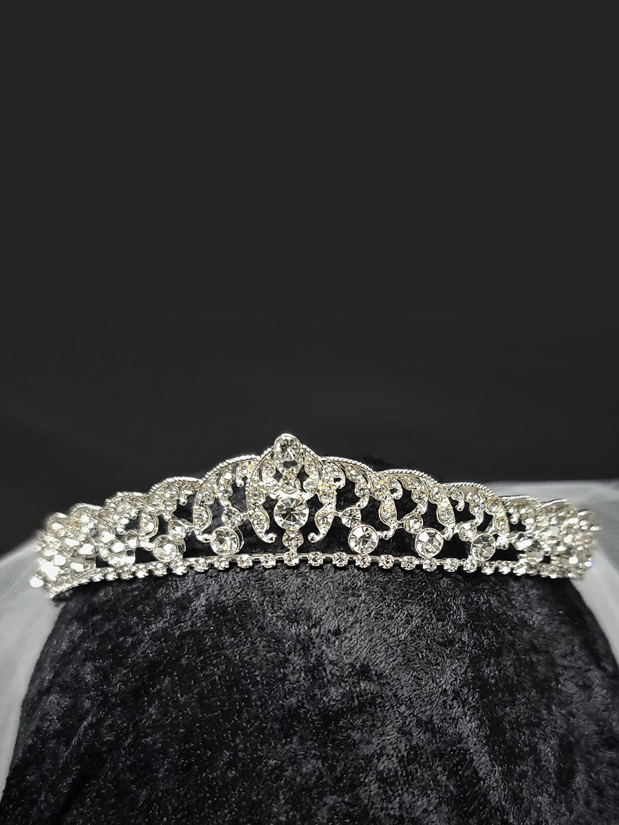 Swarovski® Crystals Tiara & Veil Alt 1
