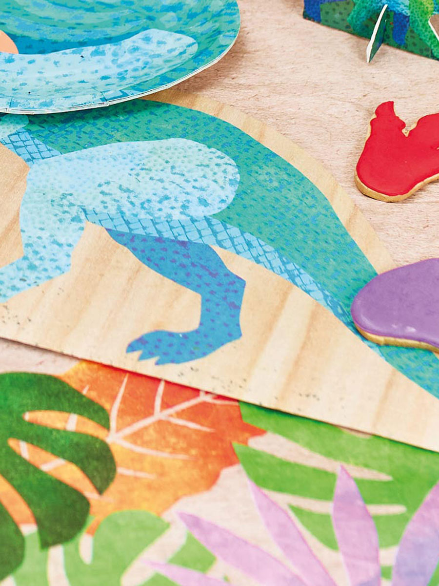 Ecosaurus Paper Table Cover