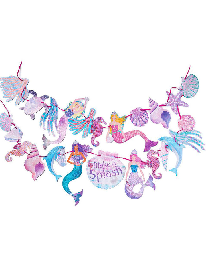 Queen of the Sea Decorative Garland