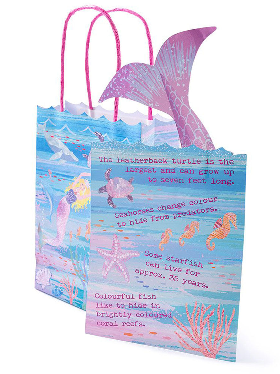 Queen of the Sea Paper Party Bags with Fact Cards (x6)