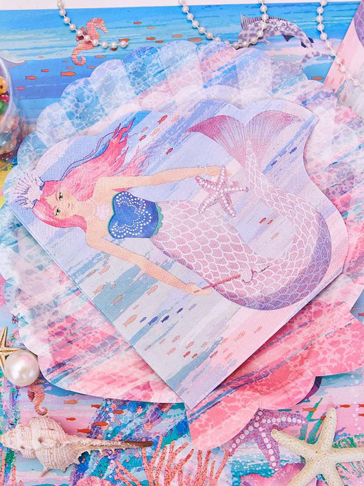 Queen of the Sea Shaped Napkins (x16)